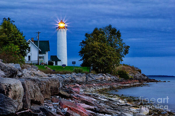 Lighthouse Art Print featuring the photograph Guiding Light by Rod Best