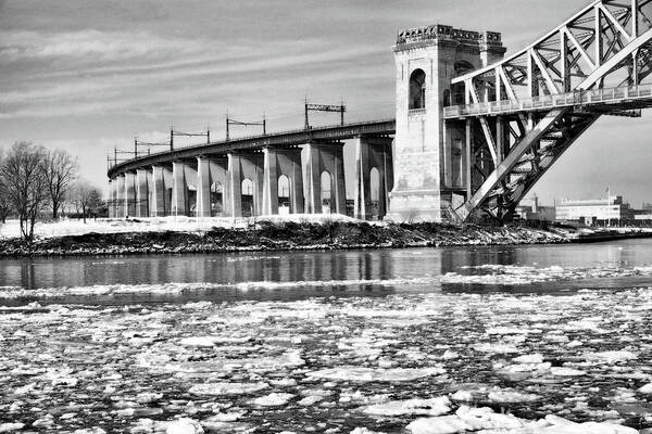 East River Art Print featuring the photograph Ice Flows on the East River by Cate Franklyn