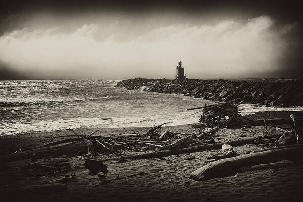 Bandon Art Print featuring the photograph Incoming Fog on the Coquille by Hugh Smith