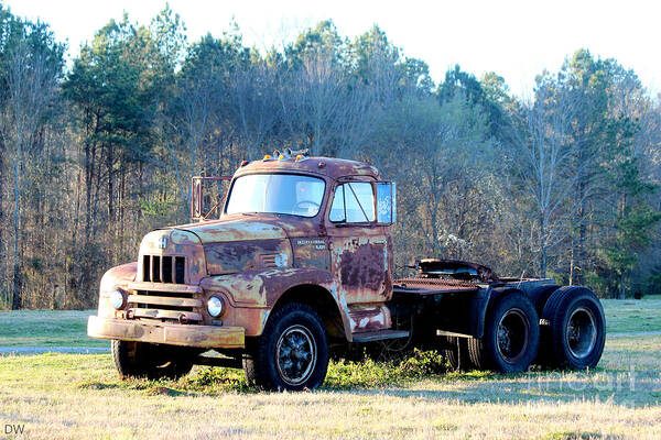 International Harvester R200 Series Truck Art Print featuring the photograph International Harvester R200 Series Truck by Kathy White