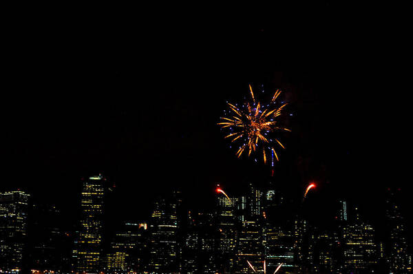 Fireworks Art Print featuring the photograph July 4 Fireworks over New York City by Diane Lent