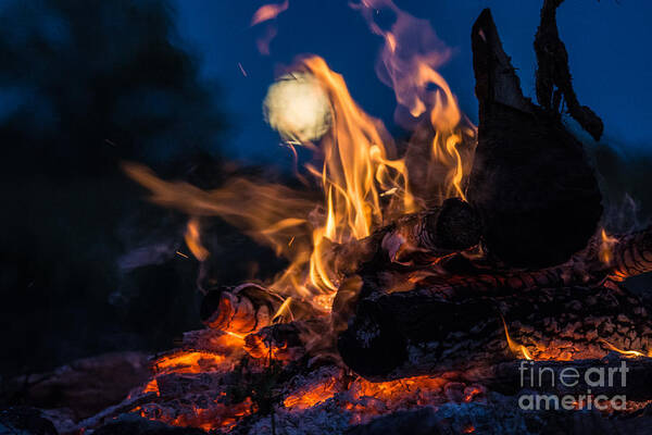 Cheryl Baxter Photography Art Print featuring the photograph Moon Fire by Cheryl Baxter