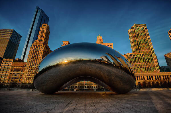 Chicago Cloud Gate Art Print featuring the photograph Morning Bean by Sebastian Musial