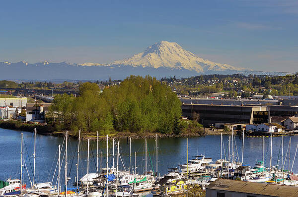 Tacoma Art Print featuring the photograph Mount Rainier from Thea Foss Waterway in Tacoma by David Gn