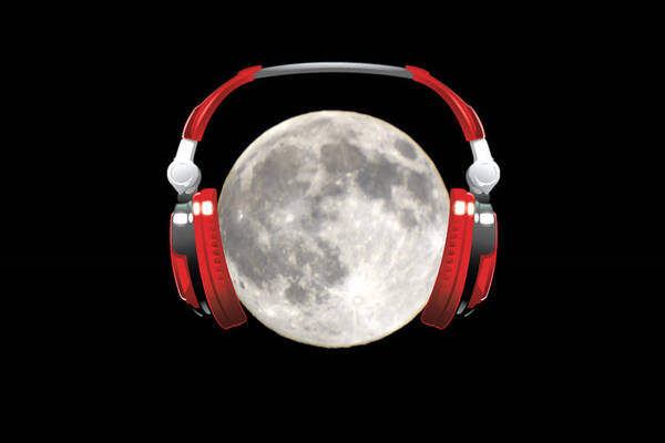 Music Art Print featuring the photograph I'm Listening to Moonlight Sonata by Gary Smith