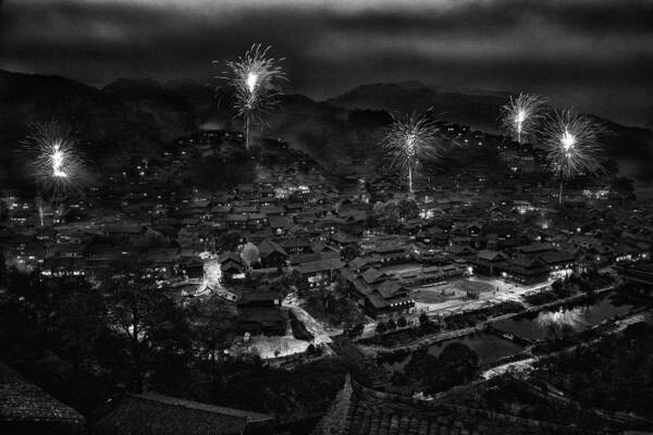 Fireworks Art Print featuring the photograph New Year's Eve by Bj Yang