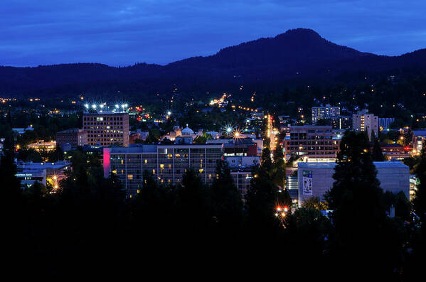 Eugene Art Print featuring the photograph Nightfall Over Eugene by Margaret Pitcher