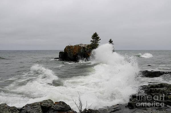 Hollowrock Art Print featuring the photograph Northeaster at HollowRock by Sandra Updyke
