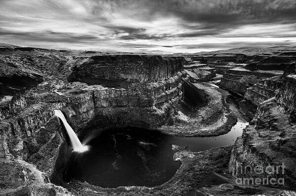 Palouse Falls Art Print featuring the photograph Palouse Falls Washington by Bob Christopher