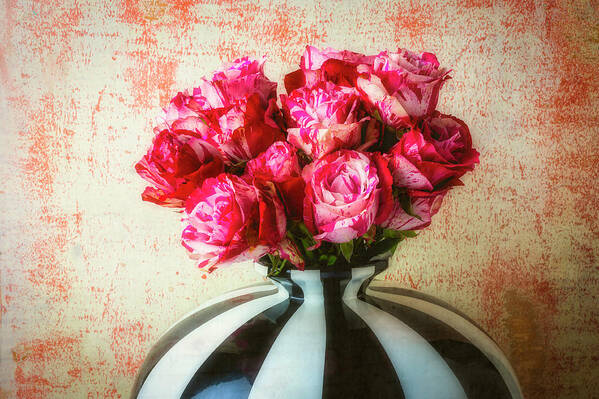 Chaim Soutime Roses Art Print featuring the photograph Roses In Large Black And White Vase by Garry Gay