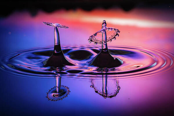 Water Art Print featuring the photograph Synchronized Liquid Art by William Lee