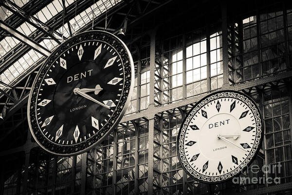 19 Century Art Print featuring the photograph The Dent clock and replica at St Pancras Railway Station by Peter Noyce