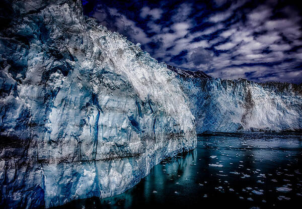 Ice Art Print featuring the photograph Titanic by Michael Damiani