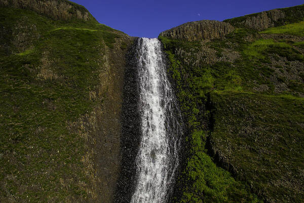 North Table Mountain Ecological Reserve Falls Art Print featuring the photograph Top Of The Falls by Garry Gay