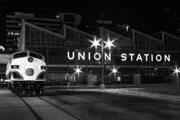 Steven Bateson Art Print featuring the photograph Union Station Night Glow by Steven Bateson
