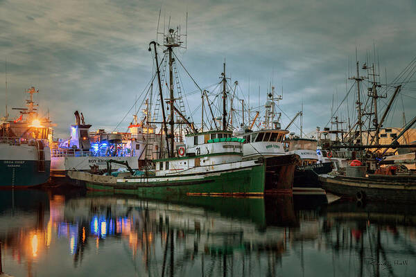 Discovery Harbour Marina Art Print featuring the photograph Full House 2 by Randy Hall