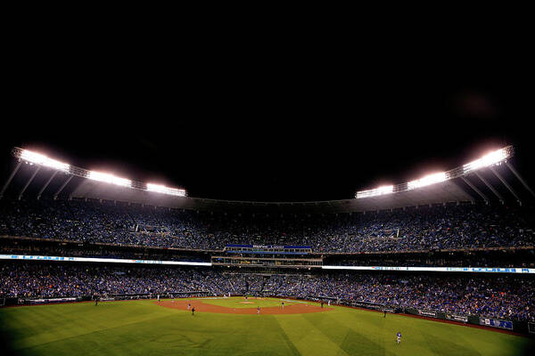 American League Baseball Art Print featuring the photograph World Series - New York Mets V Kansas #1 by Christian Petersen