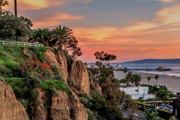 Palisades Park Art Print featuring the photograph A Nice Evening In The Park by Gene Parks