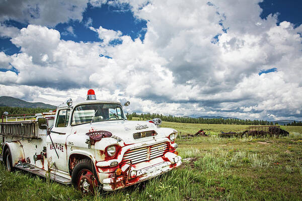 Elizabethtown Art Print featuring the photograph Abandoned Fire Truck by Candy Brenton