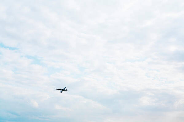 Moving Up Art Print featuring the photograph An Air Plane Flying In The Sky by Kohei Hara