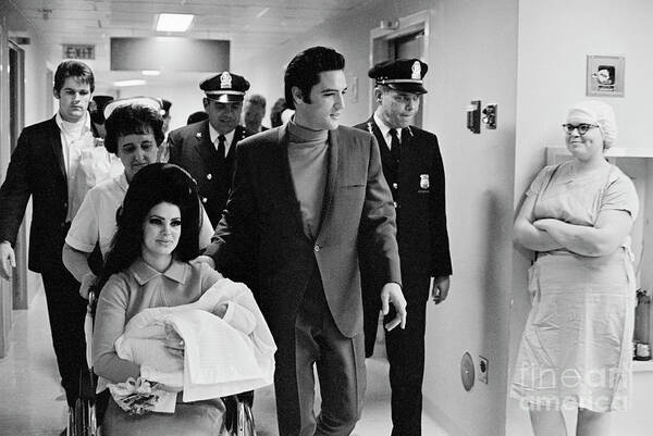 People Art Print featuring the photograph Elvis With Wife And Daughter At Hospital by Bettmann