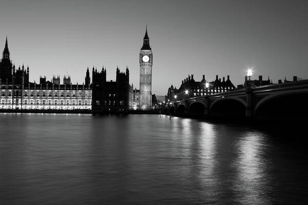Gothic Style Art Print featuring the photograph Houses Of Parliament In London, England by Davidcallan