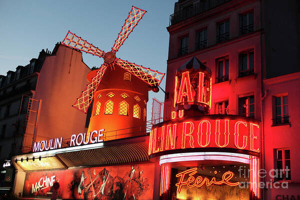 Architectural Feature Art Print featuring the photograph Le Moulin Rouge At The Dusk by Valerie Loiseleux