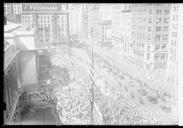 Crowd Of People Art Print featuring the photograph Lindbergh Parade Down Broadway by Bettmann