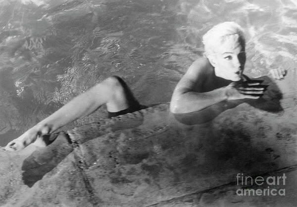 Marilyn Monroe Art Print featuring the photograph Marilyn Monroe Swimming Nude by Bettmann