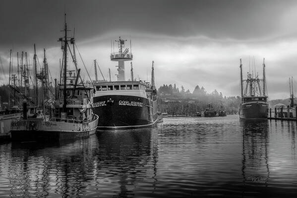 Ocean Art Print featuring the photograph Soft Gray Morning by Bill Posner