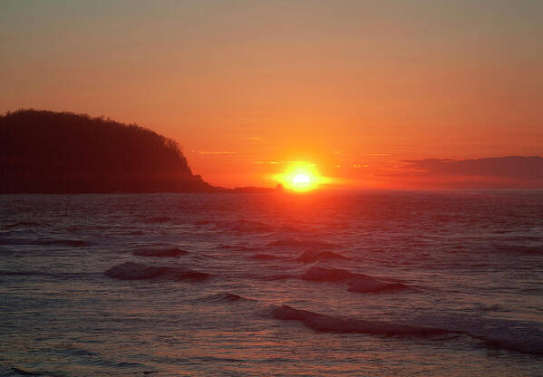 Scenics Art Print featuring the photograph Sunset Over Shiretoko Peninsula by Keiki Haginoya/a.collectionrf