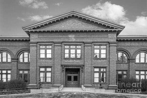 University Of Nebraska Art Print featuring the photograph University of Nebraska Richards Hall by University Icons