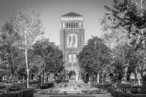 Usc Art Print featuring the photograph University of Southern California Admin Building by University Icons