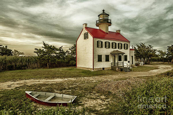 Vintage Art Print featuring the photograph Vintage East Point Lighthouse by Debra Fedchin