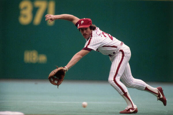 1980-1989 Art Print featuring the photograph Mike Schmidt #1 by Ronald C. Modra/sports Imagery