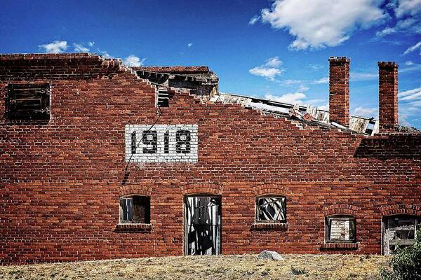 Attraction Art Print featuring the photograph 1918 Dilapidated Building by David Desautel