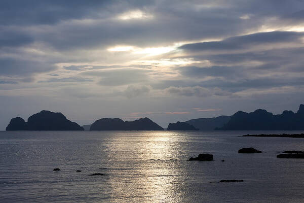 Scenics Art Print featuring the photograph Bacuit Archipelago II by Wolfgang Wörndl