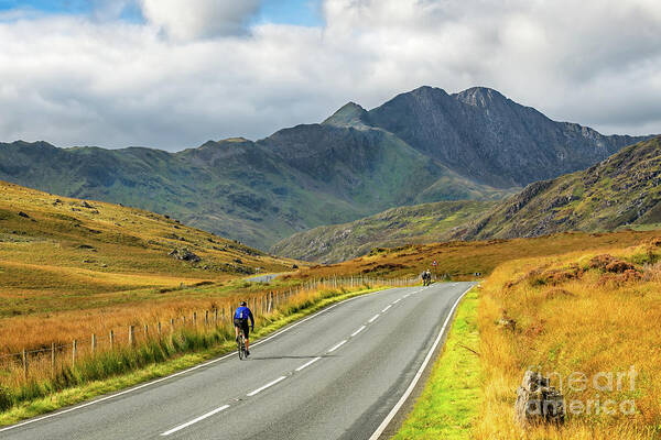 Snowdon Art Print featuring the photograph Cyclist Snowdonia Wales by Adrian Evans