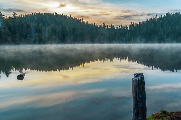 Fishin' Art Print featuring the photograph Echo Lake Dawn by Mike Lee
