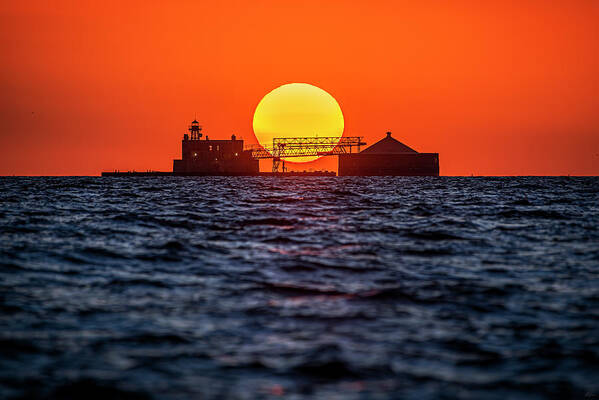 Chicago Water Crib Art Print featuring the photograph First Light On The Water Crib by Owen Weber