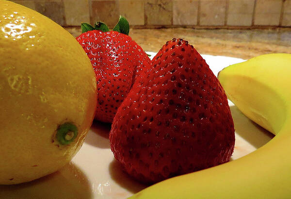 Fruit Art Print featuring the photograph Fresh Fruit by Linda Stern