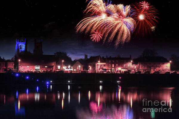 Kings Lynn Art Print featuring the photograph Kings Lynn fireworks over river Ouse fanale by Simon Bratt