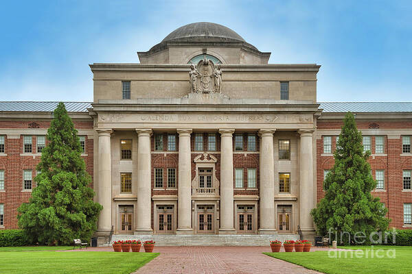 Building Art Print featuring the photograph Stately Architecture at Davidson College by Amy Dundon