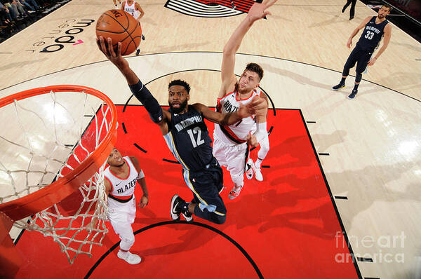 Nba Pro Basketball Art Print featuring the photograph Tyreke Evans by Cameron Browne