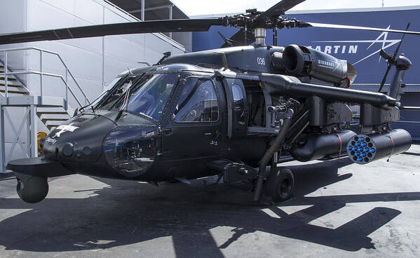 Sikorsky Uh-60 Black Hawk Art Print featuring the digital art Sikorsky UH-60 Black Hawk by Maye Loeser