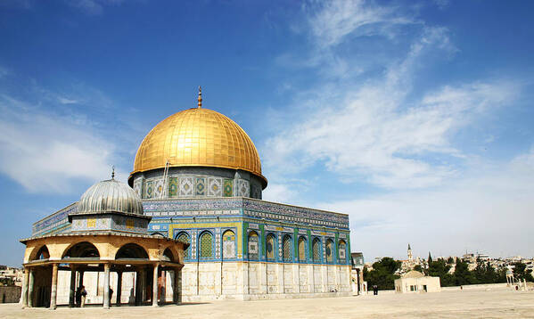 Dome Of The Rock Art Print featuring the photograph Jerusalem Dome Of Rock On A Sunny Day by Doulos