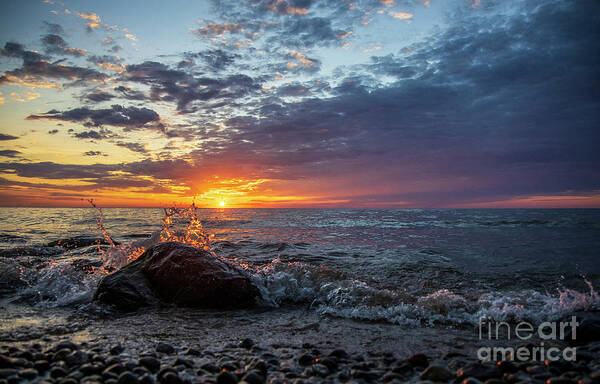 Heart Art Print featuring the photograph A heart shaped splash at sunrise by Eric Curtin