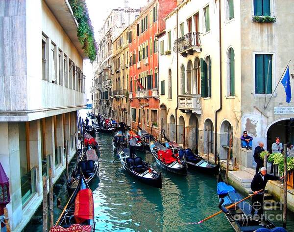 Iphone Art Print featuring the photograph Venetian Traffic Jam by Phillip Allen