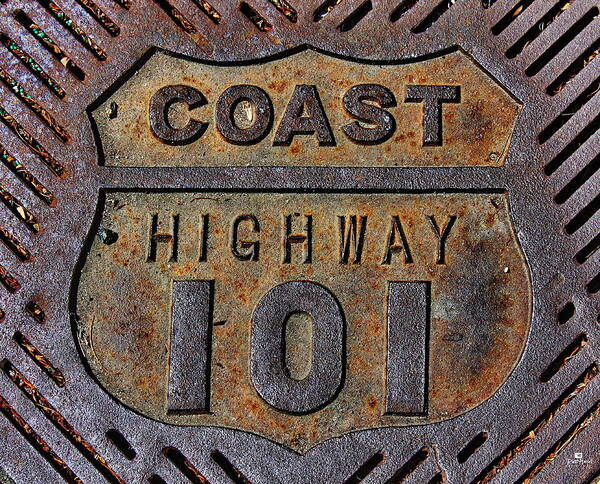 Coast Highway 101 Art Print featuring the photograph Coast Highway 101 by Russ Harris