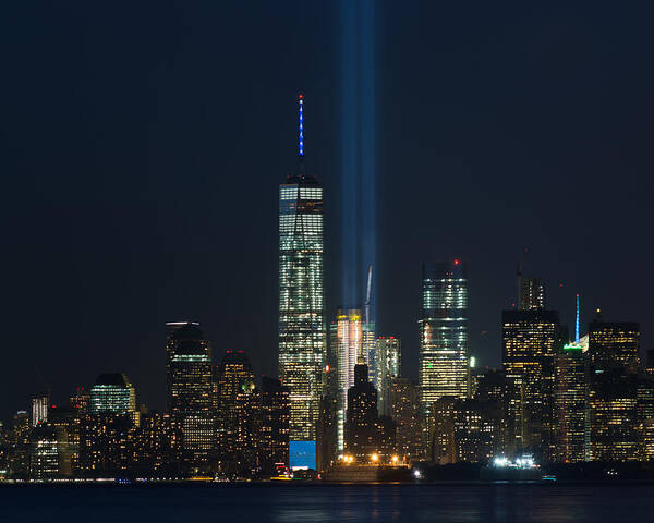 View Of Manhattan New York Freedom Tower And Tribute In Light 9.11.2015 Art Print featuring the photograph Manhattan 9.11.2015 by Kenneth Cole